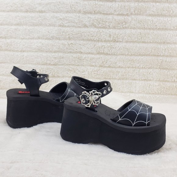 Platform Goth Sandals Black Matte Web Toe Strap With Spider Buckle Funn 10 - Picture 8 of 16